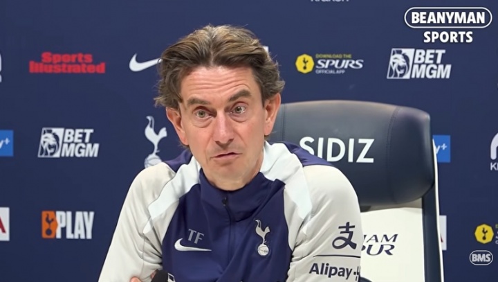 世界杯直播客户端更新-对维拉时伤退！弗兰克确认：里沙利松腿筋受伤，将缺席长达7周